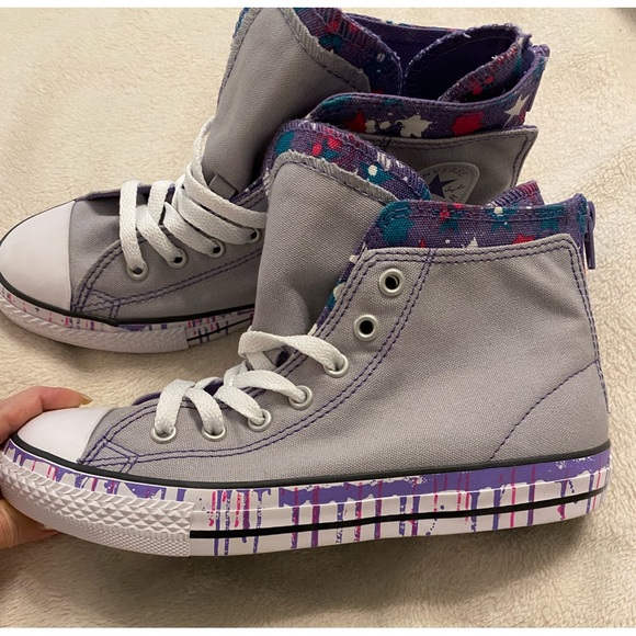 Chuck Taylor Converse Lucky Stone NWOT - Picture 8 of 13